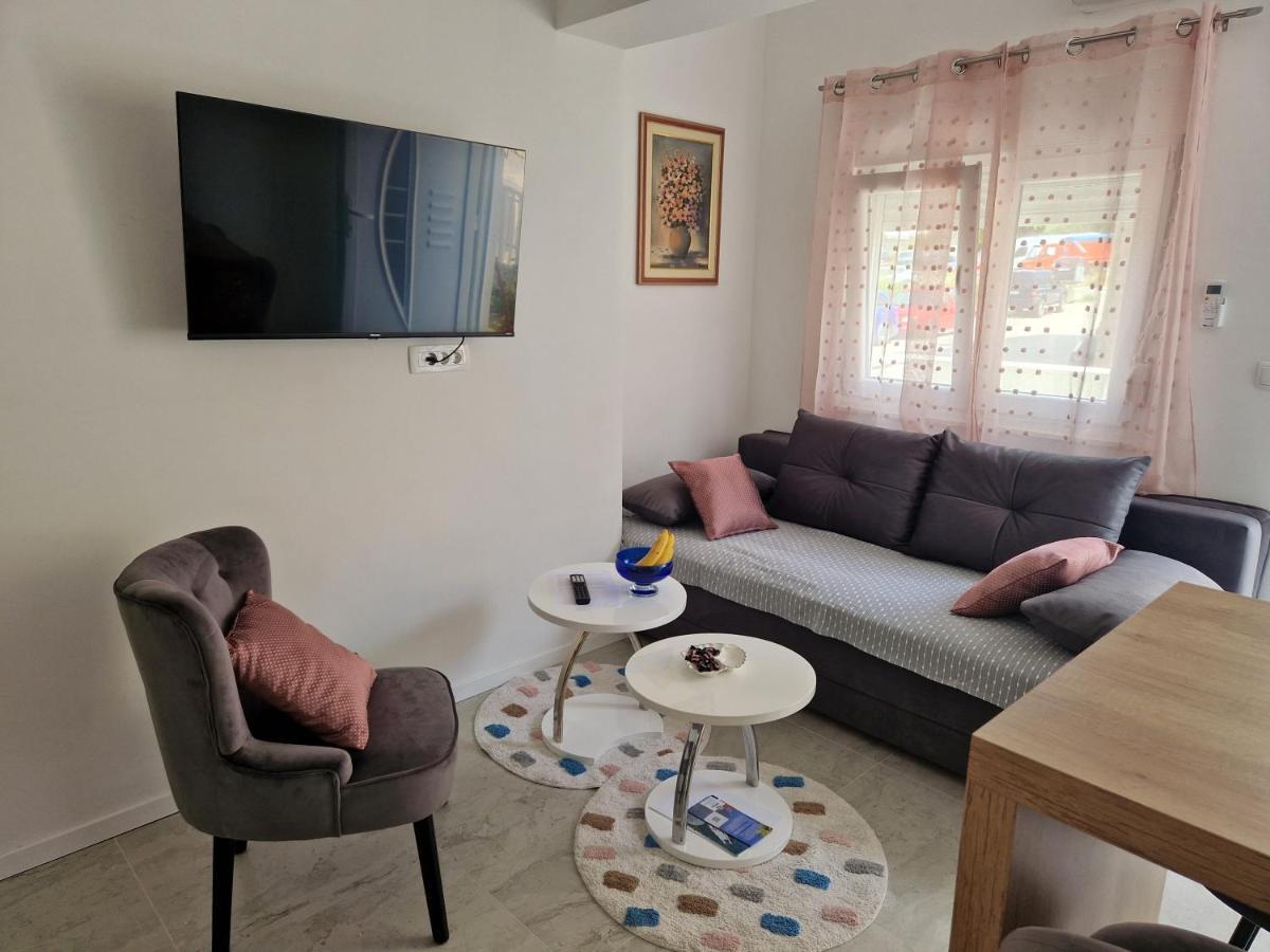 Апартаменты Apartman Leana Сплит Экстерьер фото